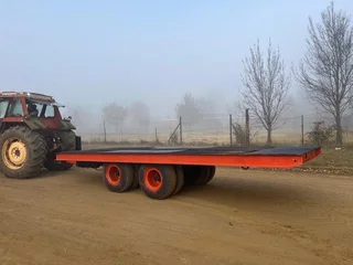 Hyster Tilt Deck Rollback Trailer