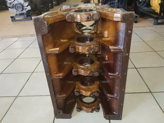 Komatsu 4D1052 3 Engine Block