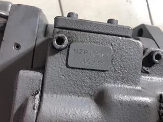 Kawasaki K3V180DT Swash Plate Type Axial Piston Pump