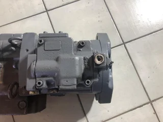 Kawasaki K3V180DT Swash Plate Type Axial Piston Pump