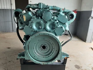 GM Detroit Diesel 12V71 Twin Turbo Engine