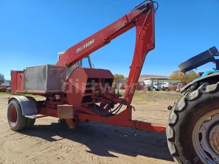 Drawbar Loading Crane