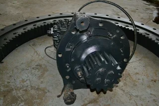Hydrostatic Slew Drive Motor with Slew drive Bearing