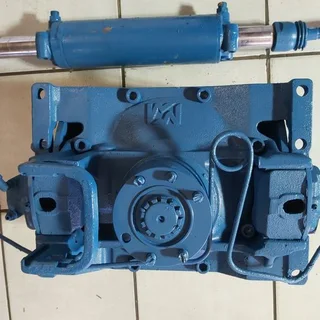 Merlo Diff And Steering Cylinder