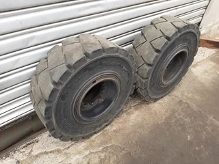 Forklift Tyres