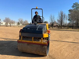 Dynapac CC142 Ride-On Roller