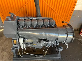 Deutz F6L912 Engine