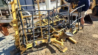 Power Step for Caterpillar 16H Grader