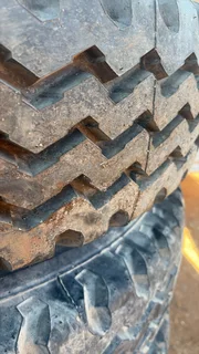 Dunlop Air Filled Tyre with Rim 12R22.5