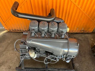Deutz F4L912 Engine