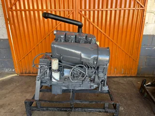 Deutz F4L912 Engine