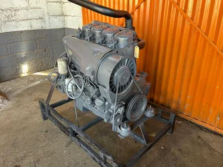 Deutz F4L912 Engine
