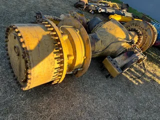 Caterpillar 988 Rear Differential Axle