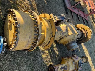 Caterpillar 988 Rear Differential Axle