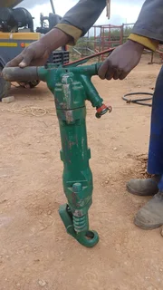 Pneumatic Jack Hammer