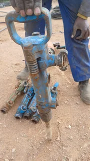 Pneumatic Jack Hammer