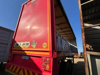 1994 CFS Beverage Tautliner Trailer 9,7m