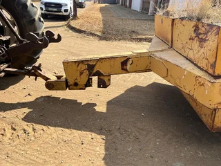 Tow Behind Grid Roller