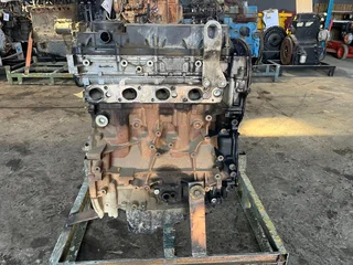 Ford Transit 2.2 TDCi RWD-10 Engine