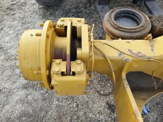 Bell B17B Front Differential Axle