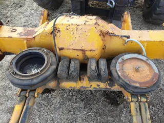 Front Differential Axle Bell B30C