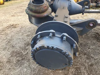 ZF AP-9/HK Front Differential Axle