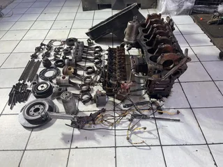 ADE 352 Engine Stripped For Spares