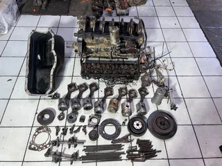 ADE 352 Engine Stripped For Spares