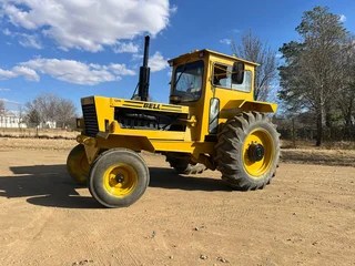 Bell 1206 Haulage Tow Tractor