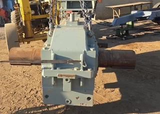 Flender Bevel Helical Crusher Gearbox D-46393