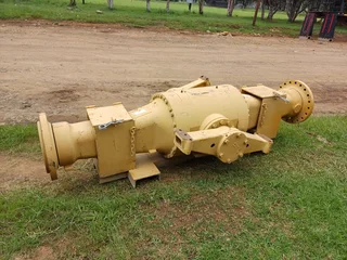 Caterpillar 966F Rear Differential Axle