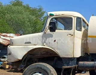 Mercedes Benz 2624 Truck Cab