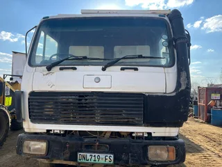 Mercedes Benz 2225B Truck Cab