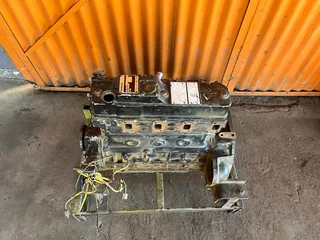 Yanmar Isuzu Komatsu 4D88 Engine Stripping For Spares