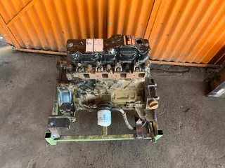 Yanmar Isuzu Komatsu 4D88 Engine Stripping For Spares