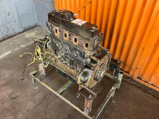 Yanmar Isuzu Komatsu 4D88 Engine Stripping For Spares