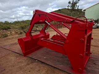 Trekker Laaigraaf Loader Attachment