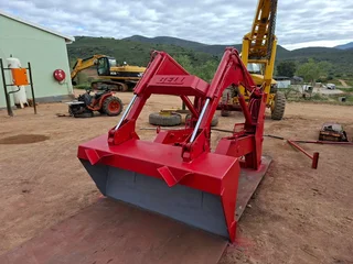 Trekker Laaigraaf Loader Attachment