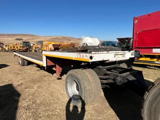 Henred Stepdeck Lowbed Trailer 12.5m