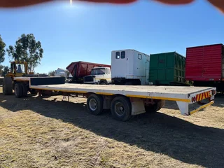 Henred Stepdeck Lowbed Trailer 12.5m