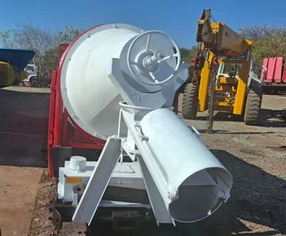 Pneumatic Concrete Mixer