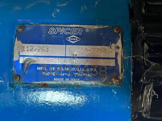 Dana Spicer 112/263 Rigid Rear Differential Axle