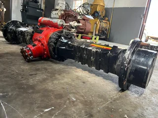 Dana Spicer 112/263 Rigid Front Differential Axle