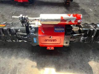 Dana Spicer 112/263 Rigid Front Differential Axle