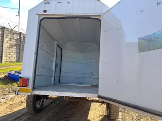 2010 - Ad posted by Dirtworx Ysterwinkel