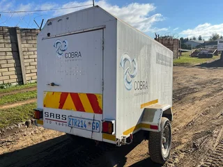 2010 - Ad posted by Dirtworx Ysterwinkel