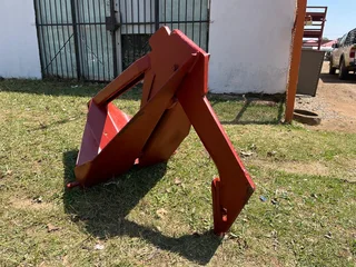 One Tine Ripper / Een Tand Ripper