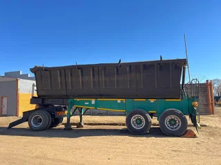 2017 Top Trailers Side Tipper Trailer