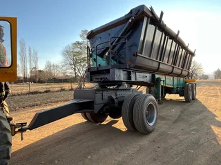 2017 Top Trailers Side Tipper Trailer