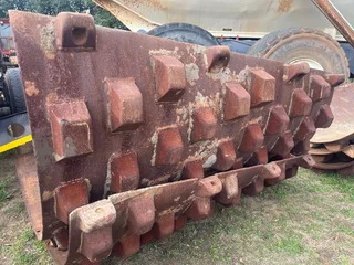 Padfoot Roller Compactor Shell Kit